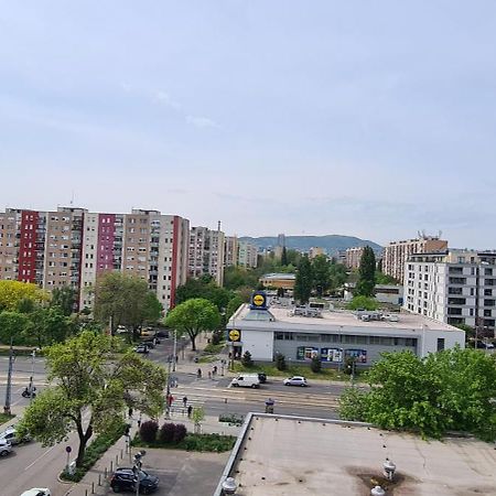 Sunlight Apartment Free Parking Будапеща Екстериор снимка